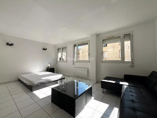 Location Appartement 1 pièces 29 m2 à Draguignan