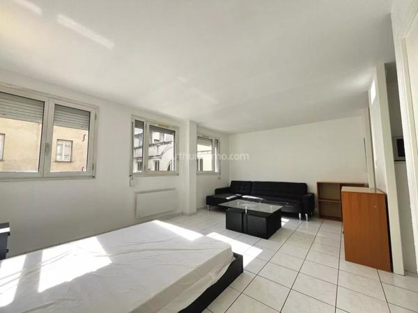 Location Appartement 1 pièces 29 m2 à Draguignan