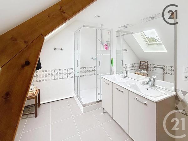 Maison à vendre  6 pièces - 144,68 m 2   CHABLIS  - 89