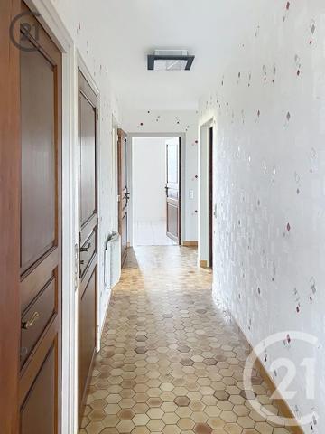Maison à vendre  6 pièces - 144,68 m 2   CHABLIS  - 89