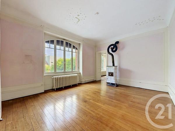 Appartement F4 à vendre  4 pièces - 98,97 m 2   MONTBELIARD  - 25
