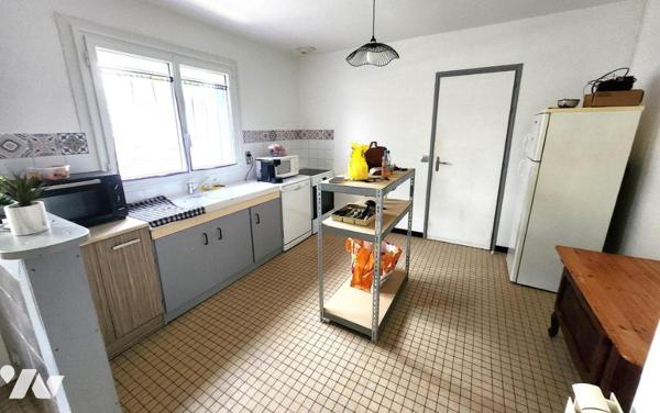 Maison proche centre-ville trois chambres