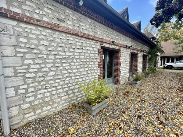 Bureaux à louer à HAUTOT SUR SEINE 76113