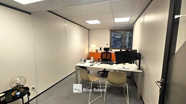 Bureaux à louer Lyon 3ème immeuble rénové proximité transports et Part Dieu