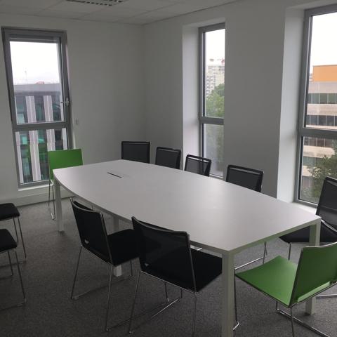 Bureaux à louer à Nantes proche transports et centre commercial Beaulieu