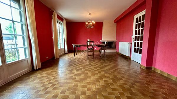 Maison Mordelles / Commerces / Garage / Jardin