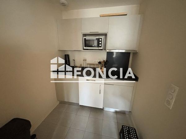 Location Appartement 2 pièces 37.65 m² - 10 RUE DE JERUSALEM Tours 37000