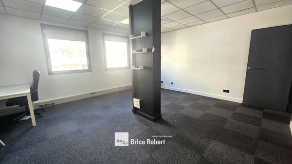 Bureaux à louer Lyon 9 avec parkings sous sol et excellente accessibilité