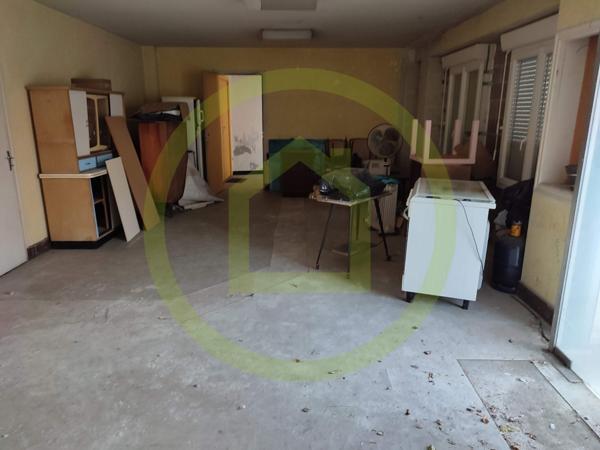 Immeuble à CHASSENEUIL SUR BONNIEURE (16260)