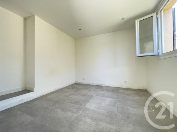 Maison à vendre  8 pièces - 159,23 m2 ST LAURENT DU VAR - 06