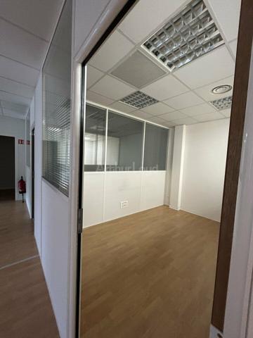 BUREAUX à LOUER de 1762 m²