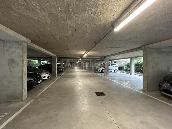 BUREAUX à LOUER de 1762 m²