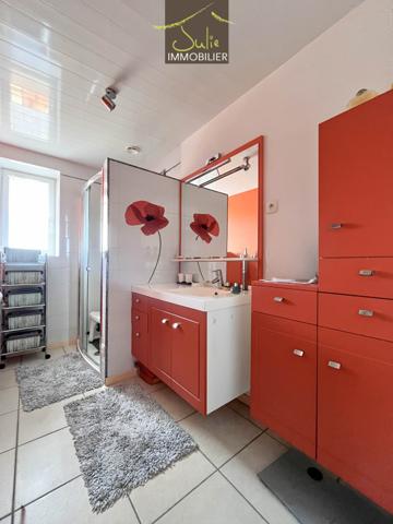 Jolie Maison proche de BRESSUIRE.