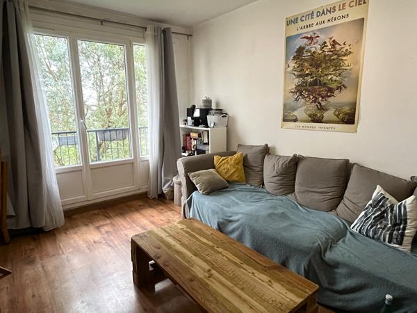 Appartement Nantes quartier Zola 2 pièces 1 chambre, avec balcon, parking et cave