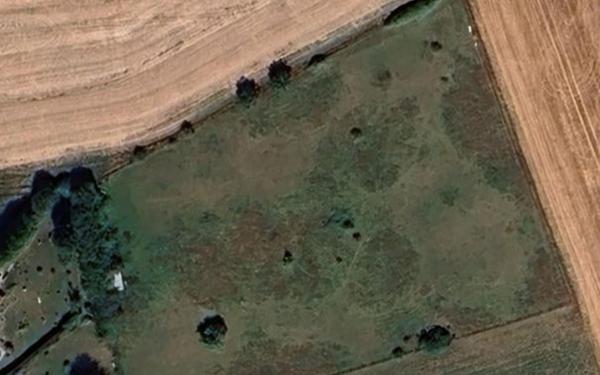 Terrain à vendre    Frières-Faillouël