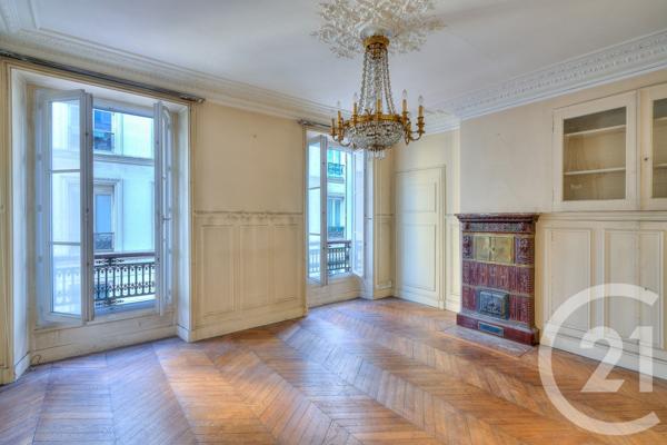Appartement à vendre  5 pièces - 99,31 m2 PARIS - 75010