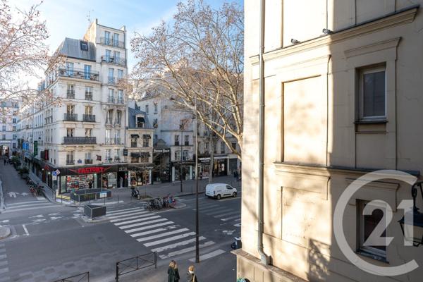Appartement à vendre  5 pièces - 99,31 m2 PARIS - 75010