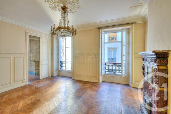 Appartement à vendre  5 pièces - 99,31 m2 PARIS - 75010