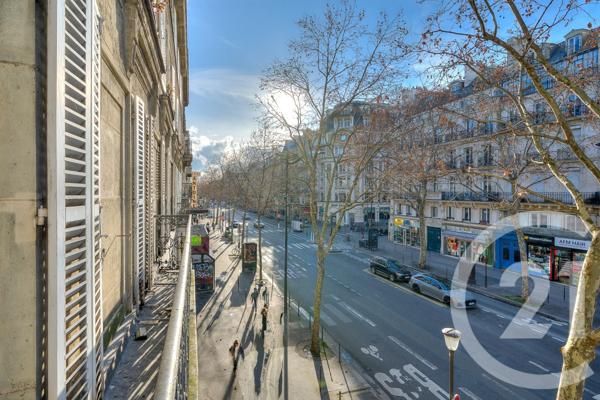 Appartement à vendre  5 pièces - 99,31 m2 PARIS - 75010