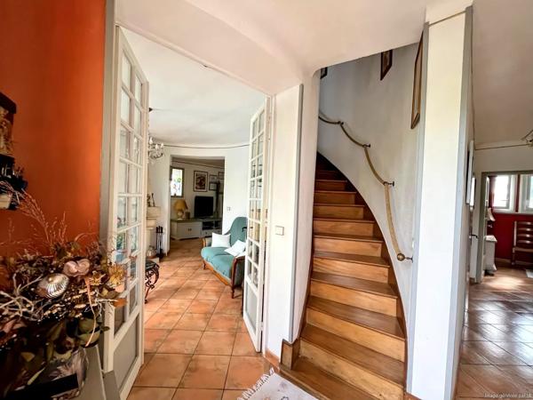 Maison spacieuse en impasse – Béziers