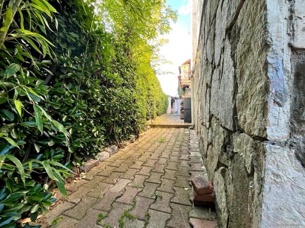 Maison spacieuse en impasse – Béziers