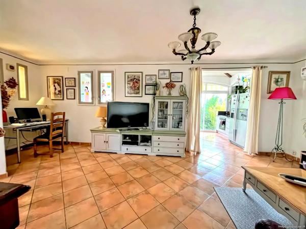 Maison spacieuse en impasse – Béziers