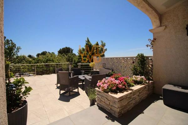 Maison Moderne T5 avec Piscine à Ensuès-la-Redonne