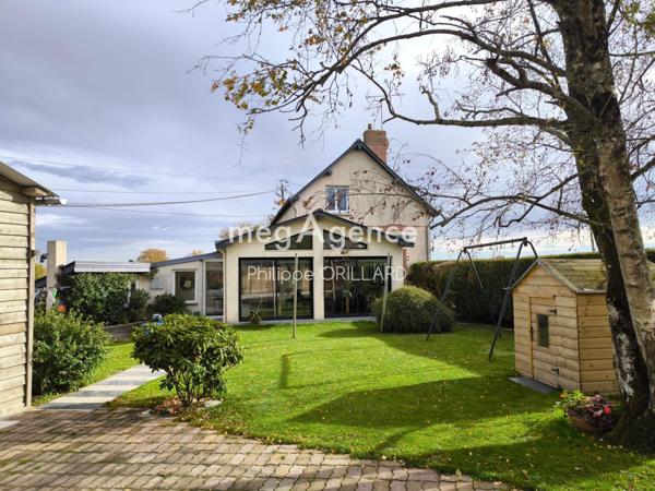 Maison à POUANCE, 49420 - 8 pièces 115m²