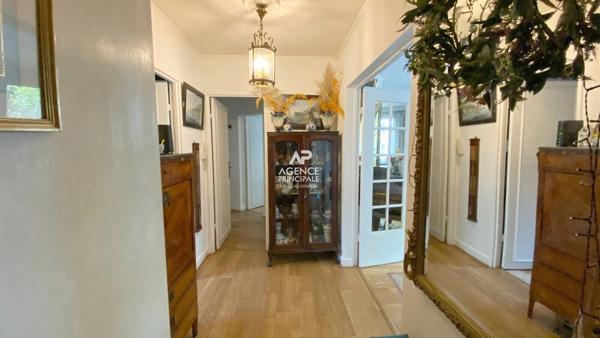 VIROFLAY - limite Chaville - Agréable 5 pièces avec balcon 490 000 € **  - Référence  728-C