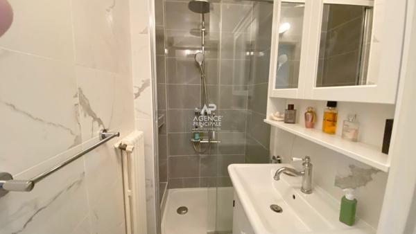VIROFLAY - limite Chaville - Agréable 5 pièces avec balcon 490 000 € **  - Référence  728-C