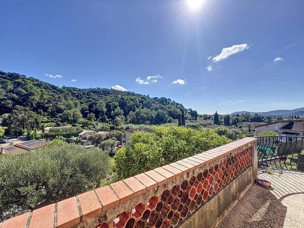 La Roquette sur Siagne - Maison à rénover -
