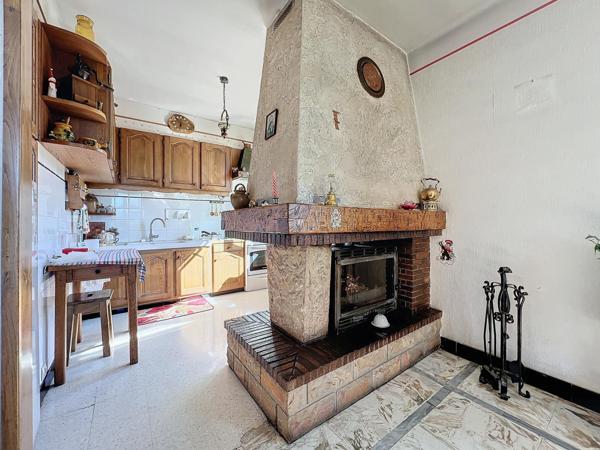 La Roquette sur Siagne - Maison à rénover -