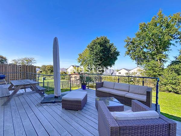 A vendre - Maison contemporaine 4 chambres, 130 m², avec jardin et garage dans le bourg de "Saint Lambert La Potherie"