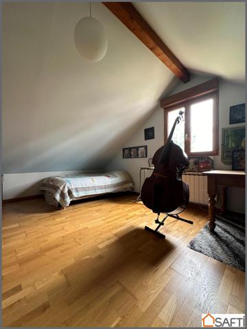 Maison avec 6 chambres !