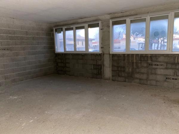 Dpt Pyrénées Orientales (66), à vendre BOMPAS box de rangement avec 1 place de parking