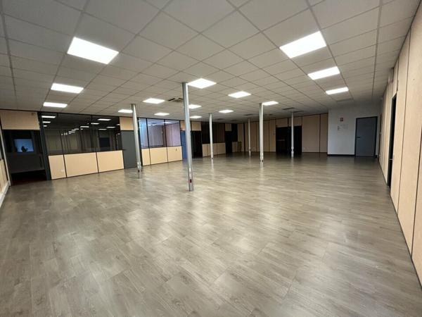 Châtenoy le Royal Zone Verte - Proximité échangeur Nord - Bureaux 412 m² à louer