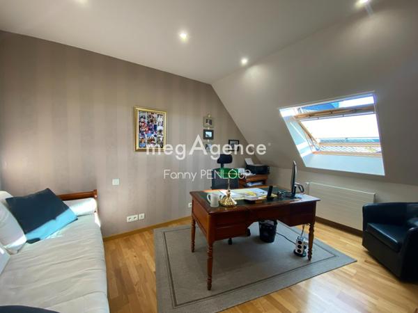 Maison à VIRE NORMANDIE, 14500 - 6 pièces 158m²