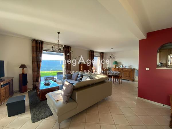 Maison à VIRE NORMANDIE, 14500 - 6 pièces 158m²
