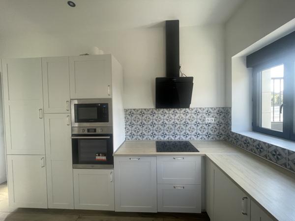 MAISON 3 CHAMBRES - TERRAIN - DEPENDANCES