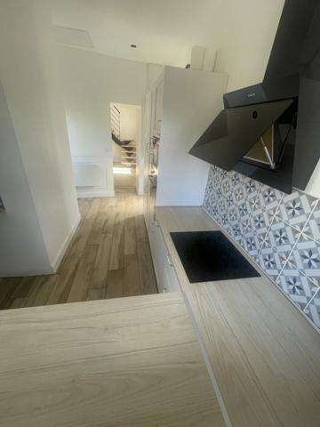 MAISON 3 CHAMBRES - TERRAIN - DEPENDANCES