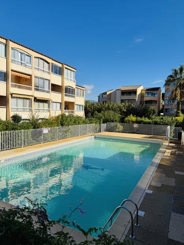 Sanary-sur-Mer (83110) Studio 1 pièce 24m2 Sanary-sur-Mer