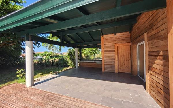 Maison à vendre    6 pièces • 240 m2 Bidart