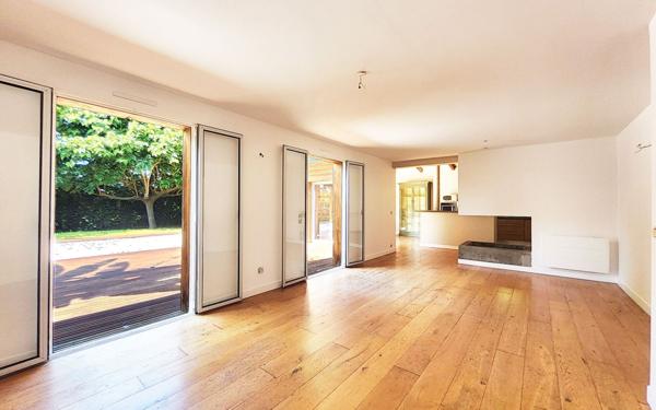 Maison à vendre    6 pièces • 240 m2 Bidart