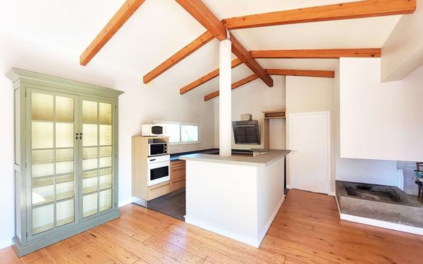 Maison à vendre    6 pièces • 240 m2 Bidart