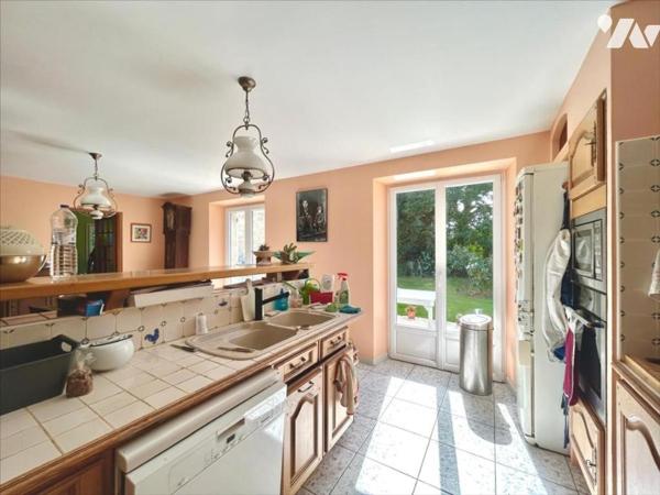 Coup de cœur  assuré pour cette maison de caractère en parfait état!