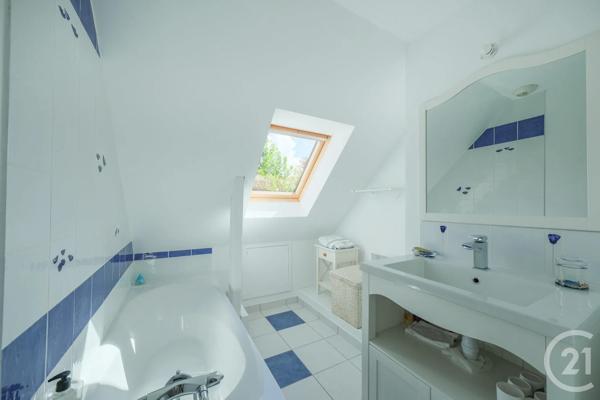 Maison à vendre  7 pièces - 137,10 m 2   DENNEVILLE  - 50