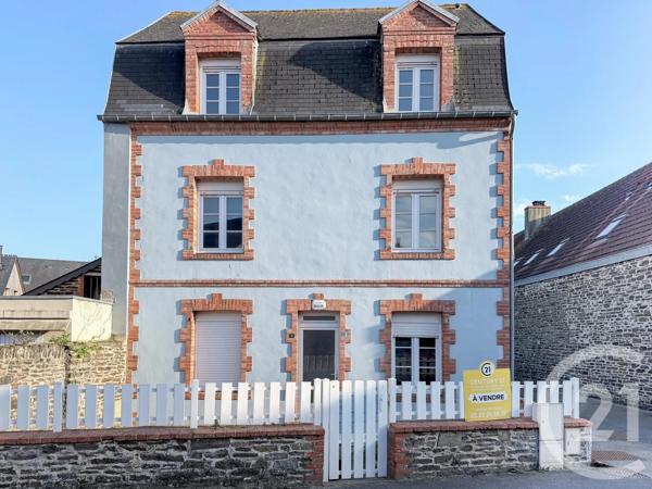 Maison à vendre  7 pièces - 137,10 m 2   DENNEVILLE  - 50