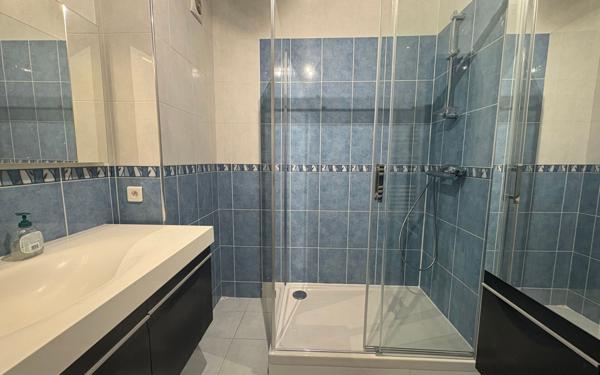 Appartement à louer    3 pièces • 76,40 m2 Gif-sur-Yvette