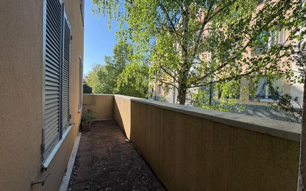 Appartement à louer    3 pièces • 76,40 m2 Gif-sur-Yvette