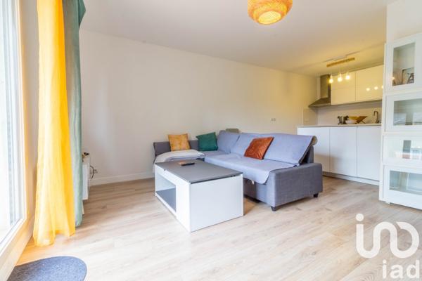 Appartement 2 pièces de 43 m² à Saint-Jean-de-Braye (45800)
